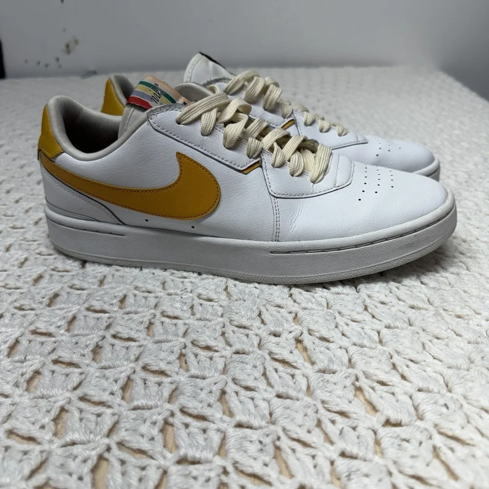 Nike Court Blanc Shoes Womens Size 12 White Leather Low Top Casual CI0808-101